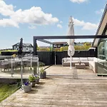 Ferienhaus 5 Star In *